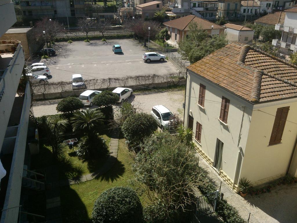 Marina Apartman Silvi Marina Kültér fotó
